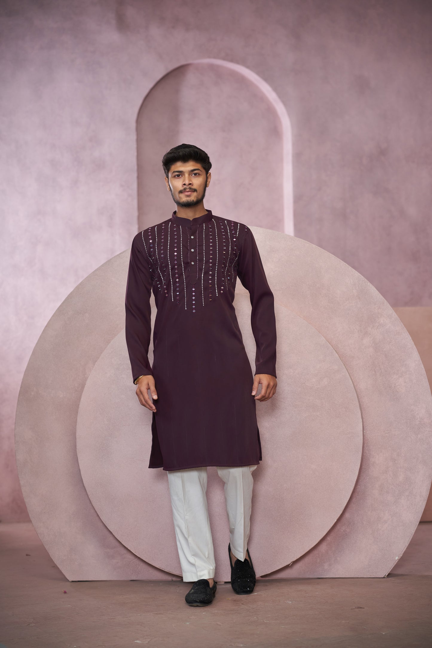 V Flyer Designer Kurta